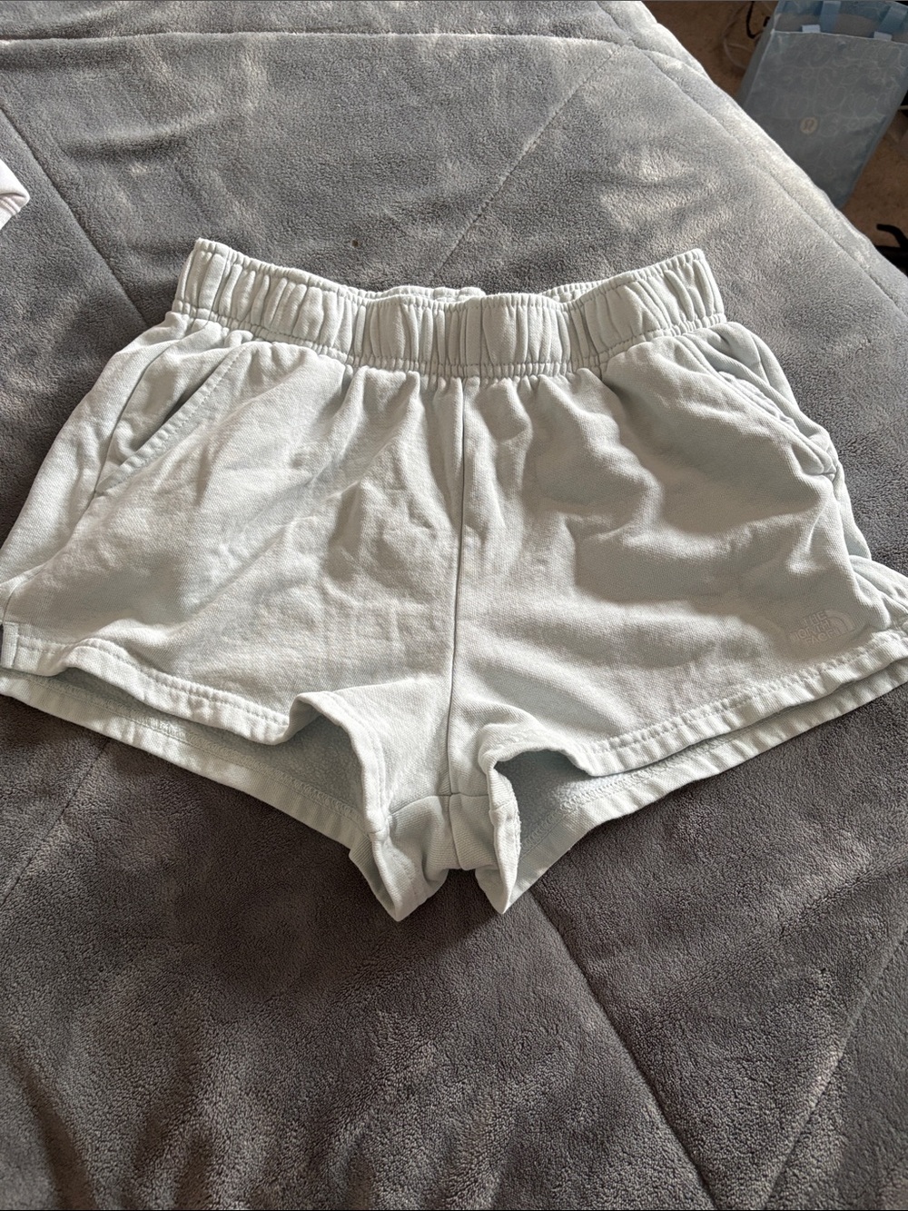 The North Face Women's Light Cream Elastic-Waist Athletic Shorts